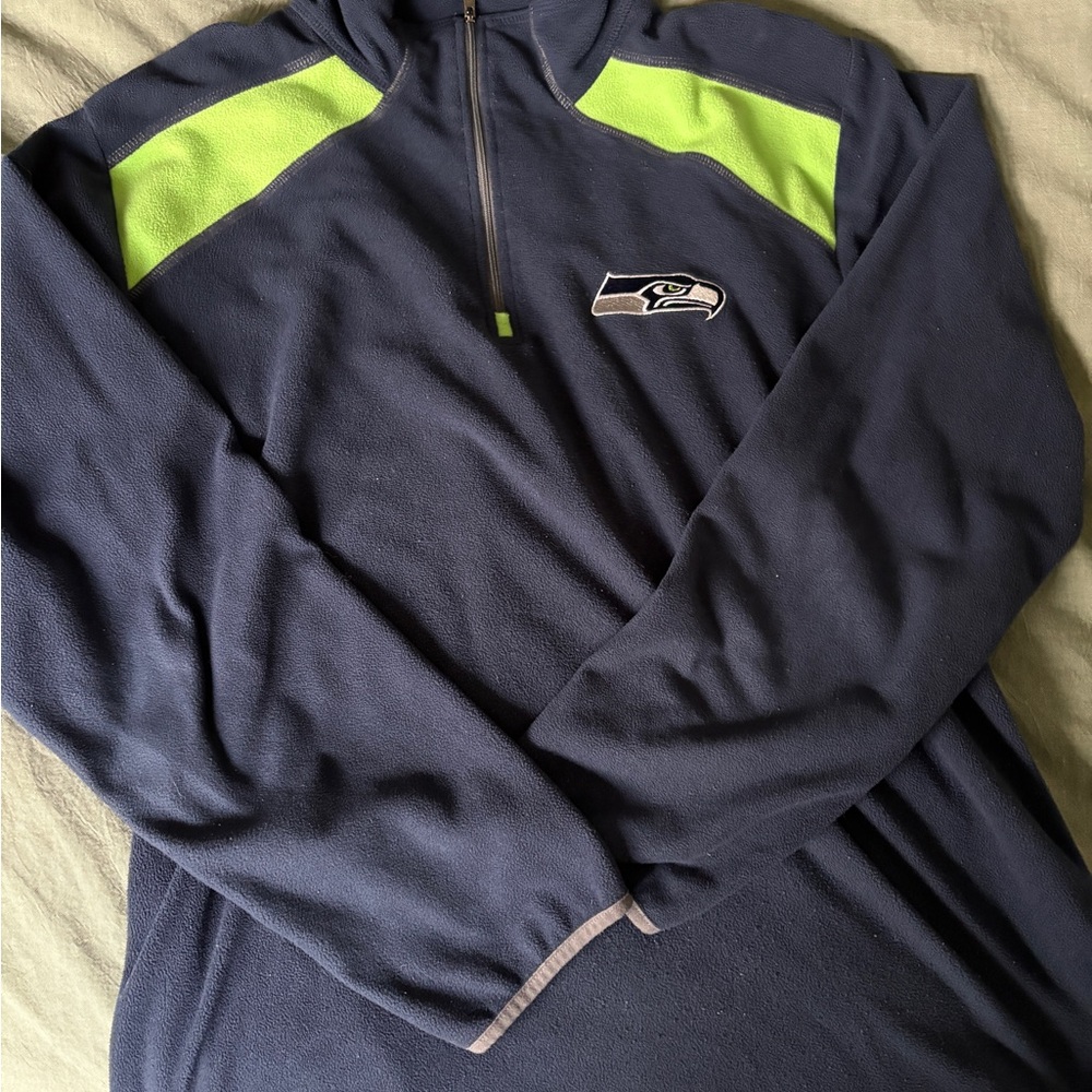 NFL Apparel Seattle Seahawks Men’s 1/4 Quarter Zip Sweatshirt -  Size Medium